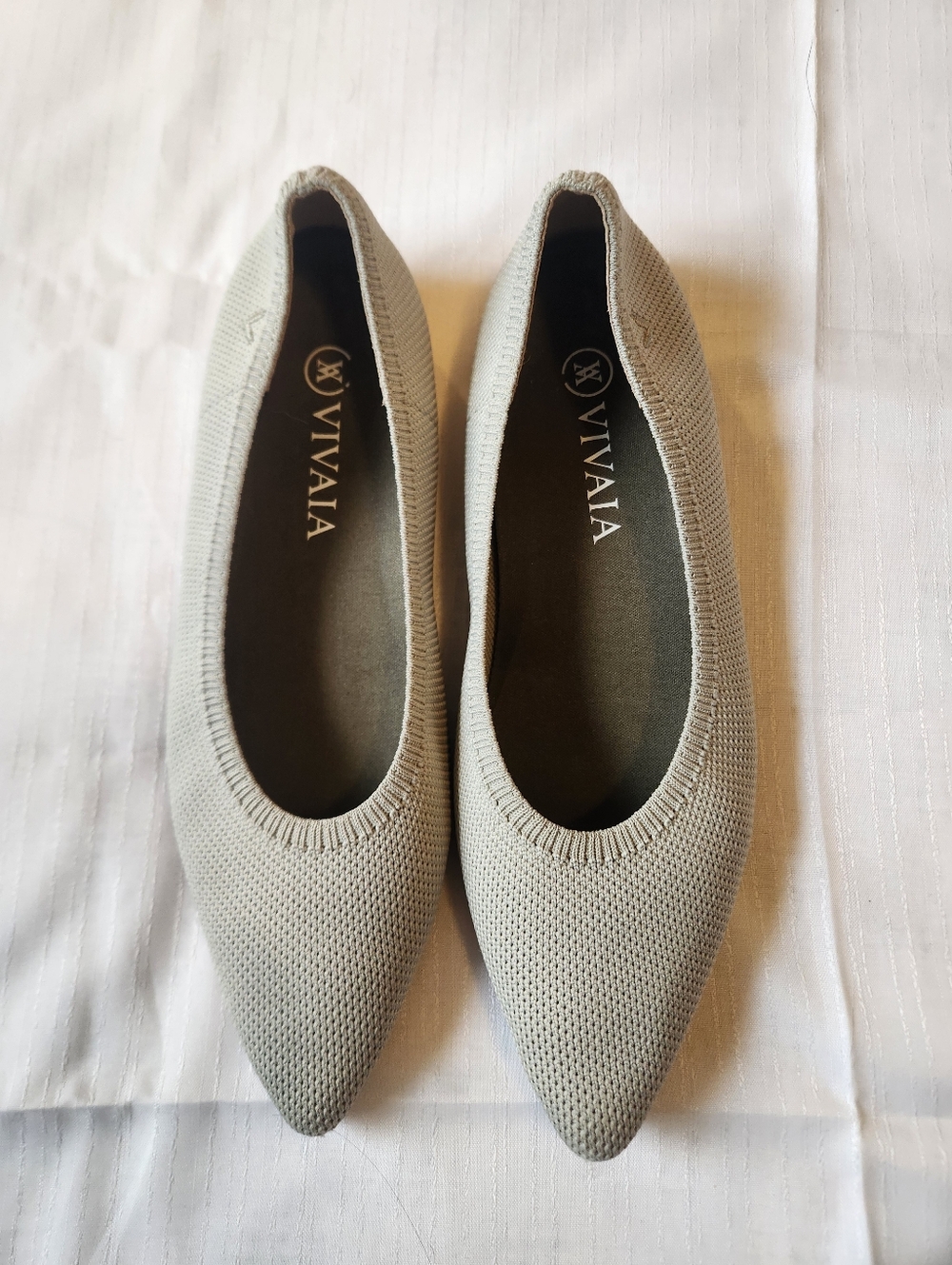 Vivaia Women's Flat Size 38.5